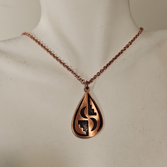 Vintage Southwestern VM Weeler Copper Pendant Necklace - Picture 5 of 9